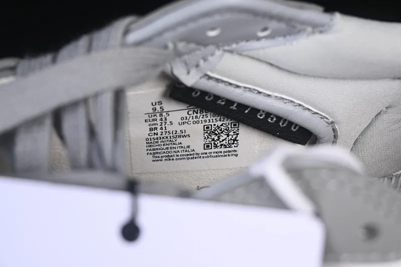 All categories Air Jordan Jordan series basketball shoes Air Jordan 1 Low Dior x Air Jordan 1 Low AJ1 Joe 1 Dior joint white gray low top CN8608-002